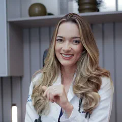 Foto de Dra. Camila Magalhães